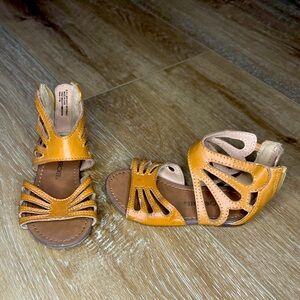 Girls sandals sz6